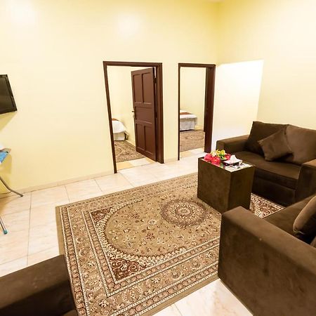 العييري للوحدات السكنية المفروشة الباحة 2 Al Baha Buitenkant foto