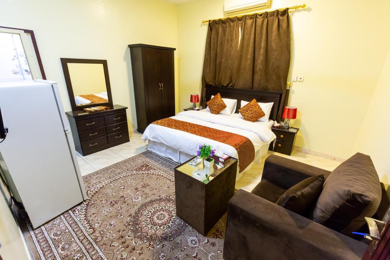 العييري للوحدات السكنية المفروشة الباحة 2 Al Baha Buitenkant foto