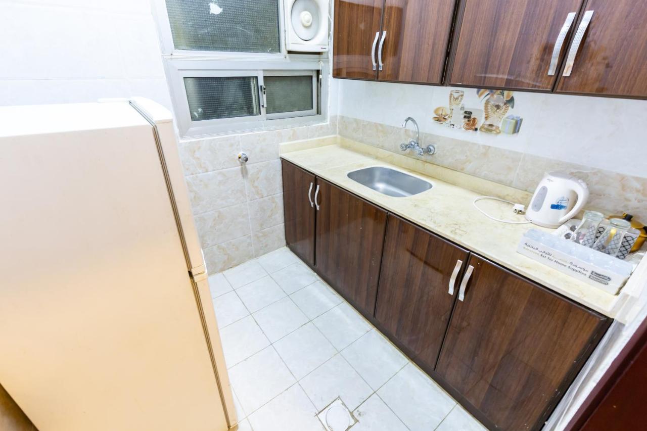 العييري للوحدات السكنية المفروشة الباحة 2 Al Baha Buitenkant foto